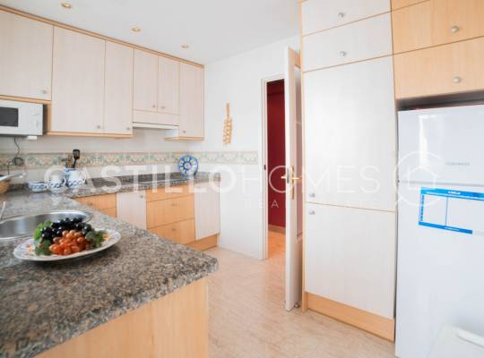 Resale - Appartement - Torrevieja - Centro