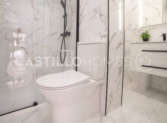 Resale - Appartement - Torrevieja - El acequión