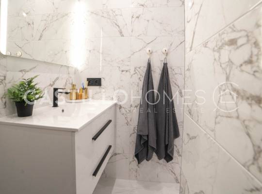 Resale - Appartement - Torrevieja - El acequión