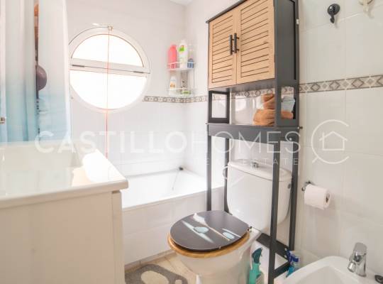 Resale - Appartement - Torrevieja - El Chaparral