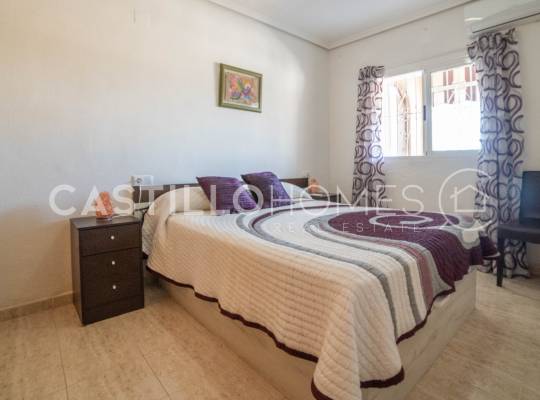 Resale - Appartement - Torrevieja - La Mata