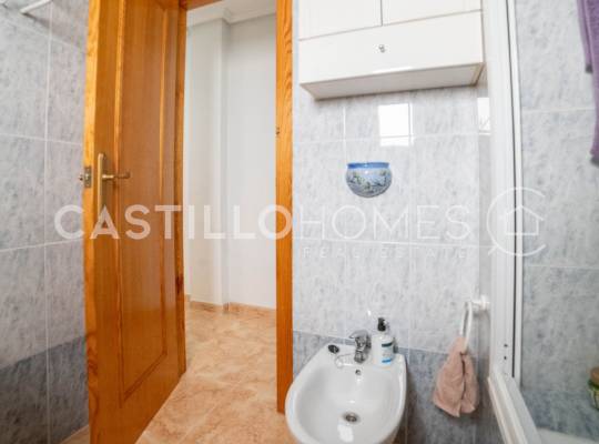 Resale - Appartement - Torrevieja - Parque de las Naciones