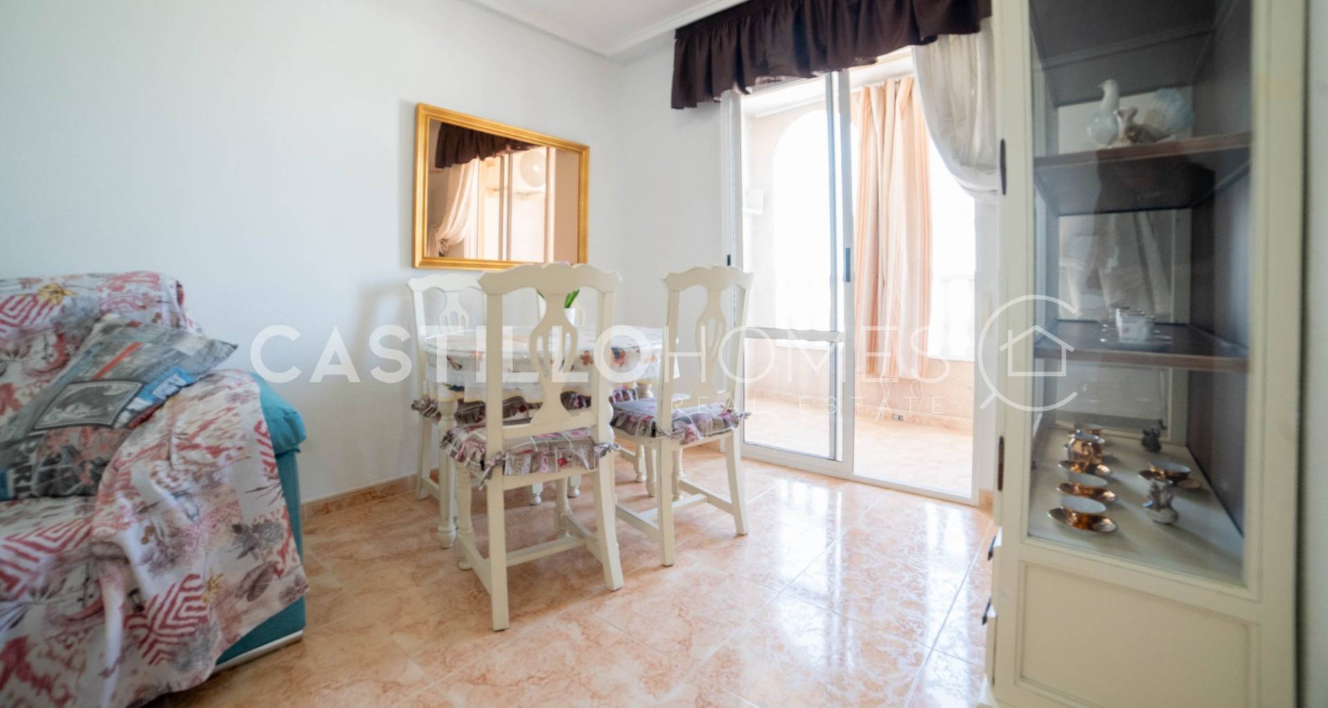 Resale - Appartement - Torrevieja - Parque de las Naciones