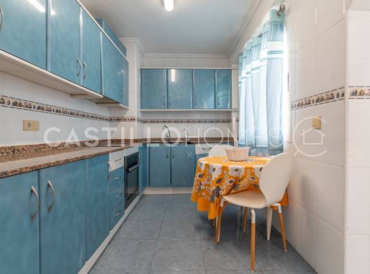 Resale - Appartement - Torrevieja - Playa de los Locos