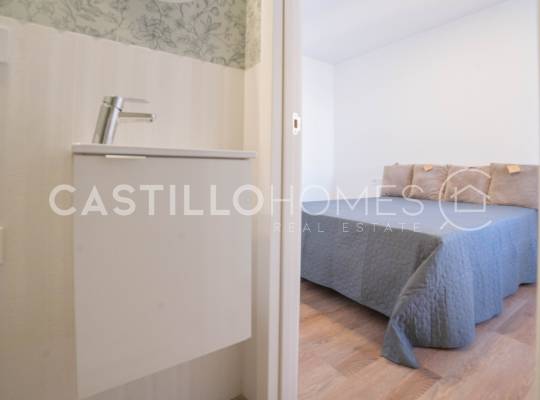 Resale - Appartement - Torrevieja - Playa del Acequión