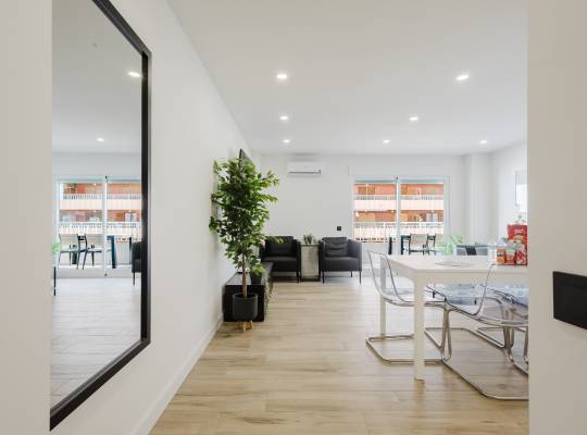 Resale - Appartement - Torrevieja - Playa del Acequión