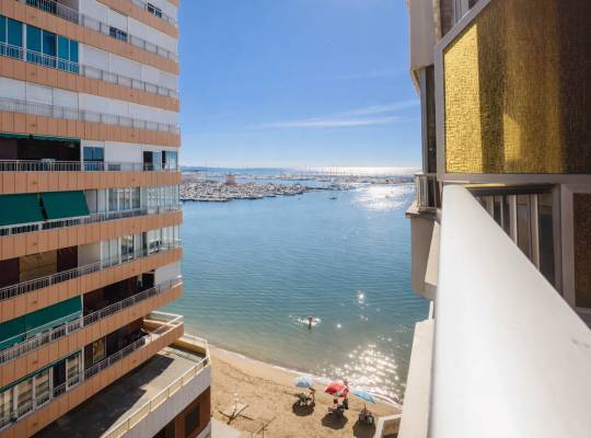 Resale - Appartement - Torrevieja - Playa del Acequión