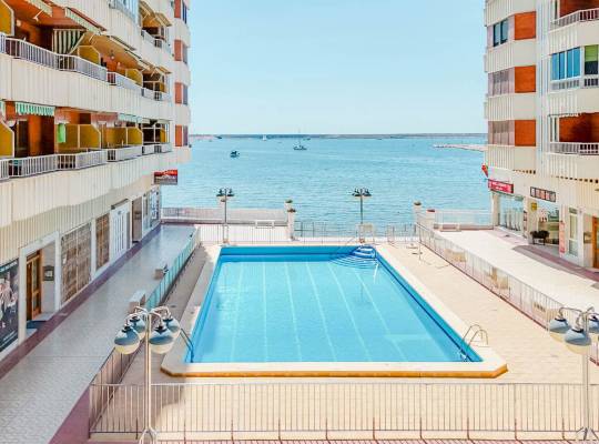 Resale - Appartement - Torrevieja - Playa del Acequión