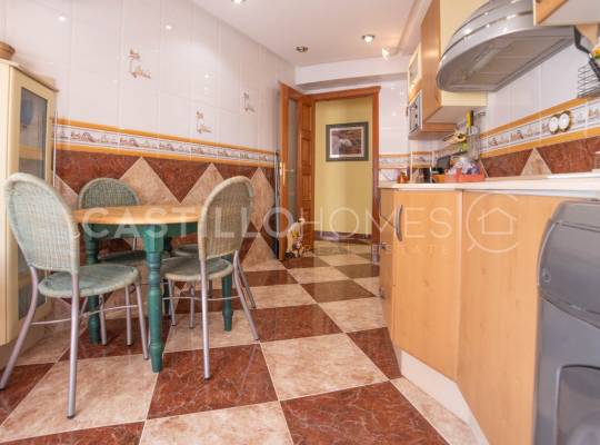 Resale - Appartement - Torrevieja - Playa del Acequión