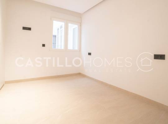 Resale - Appartement - Torrevieja - pueblo