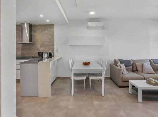 Resale - Appartement - Torrevieja - Punta Prima