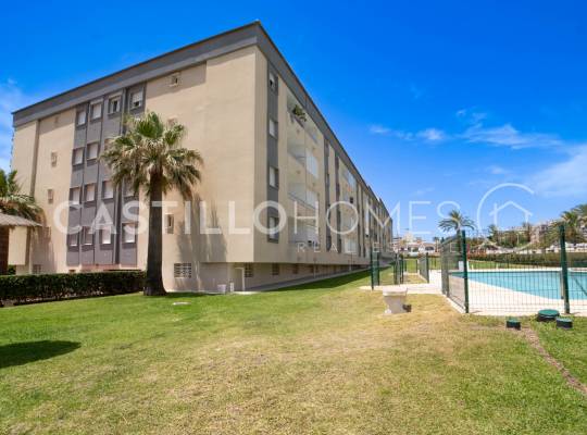 Resale - Appartement - Torrevieja - Punta Prima