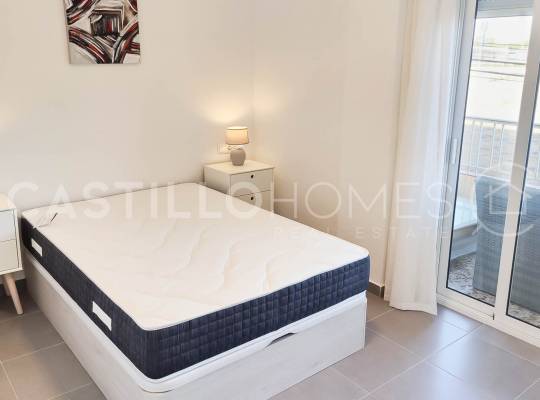 Resale - Appartement - Torrevieja - Punta Prima