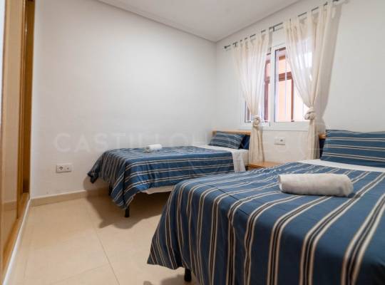 Resale - Bungalow - Orihuela Costa - Playa Flamenca
