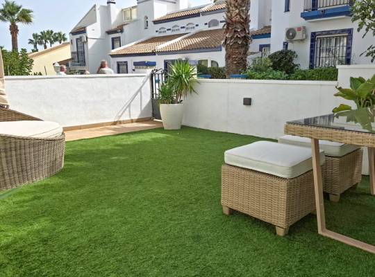 Resale - Bungalow - Orihuela Costa - Villamartín