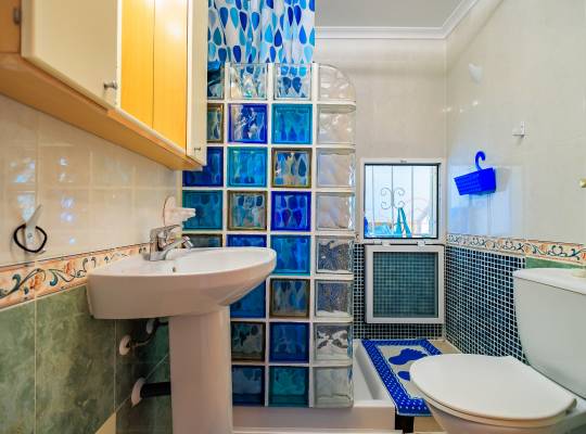 Resale - Bungalow - Orihuela Costa