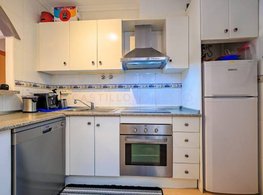 Resale - Bungalow - Orihuela Costa