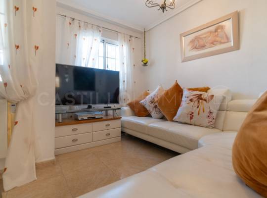 Resale - Bungalow - Torrevieja - Aguas Nuevas