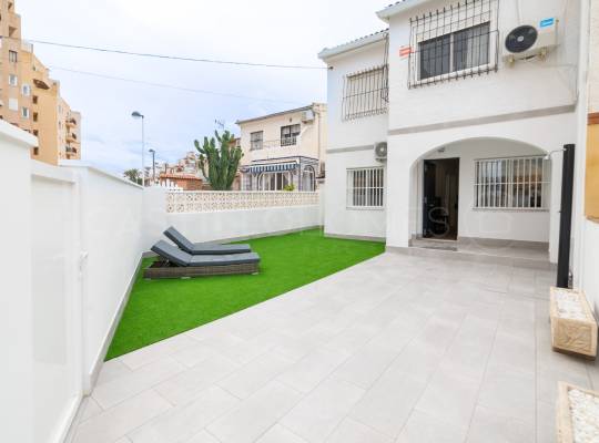 Resale - Bungalow - Torrevieja - La Mata