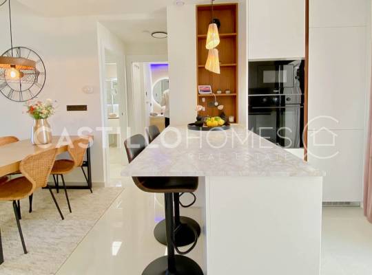 Resale - Bungalow - Torrevieja - Los Balcones