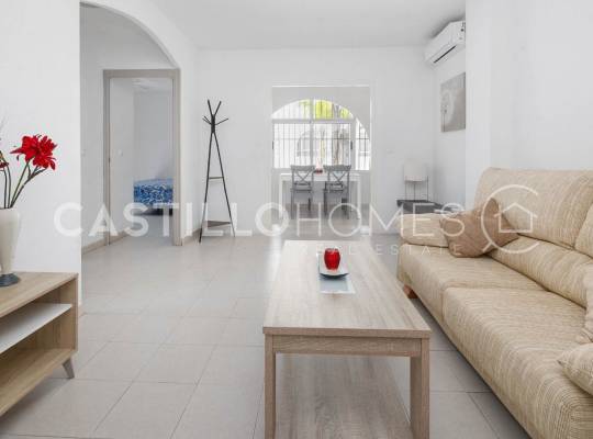 Resale - Bungalow - Torrevieja - Playa Los Naufragos