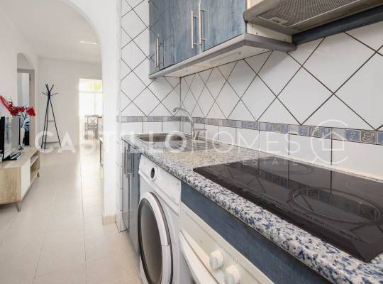 Resale - Bungalow - Torrevieja - Playa Los Naufragos
