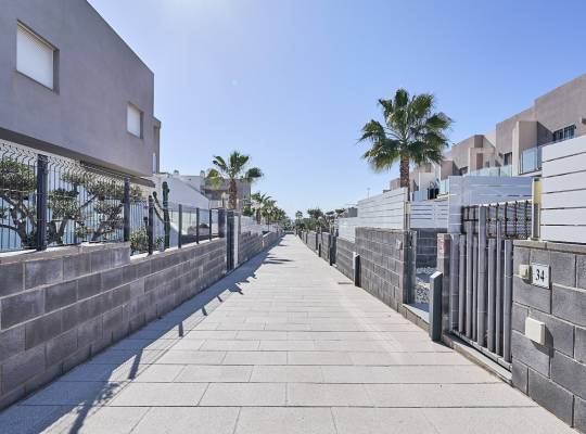 Resale - Duplex - Torrevieja - Nueva Torrevieja - Aguas Nuevas