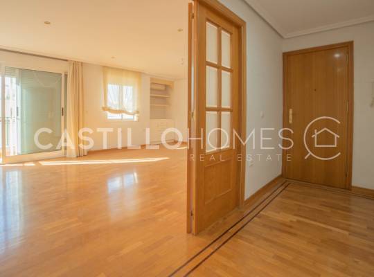 Resale - Lägenhet - Torrevieja - Centro