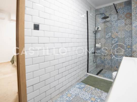 Resale - Lägenhet - Torrevieja - Centro