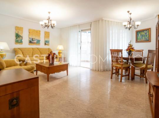 Resale - Lägenhet - Torrevieja - Centro