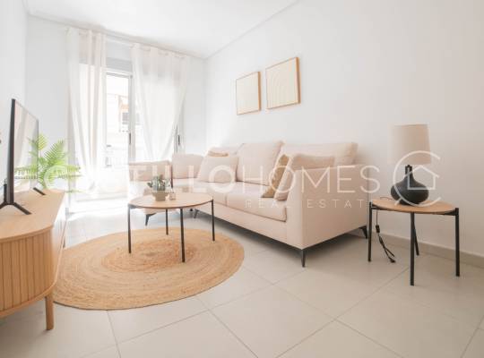 Resale - Lägenhet - Torrevieja - Centro