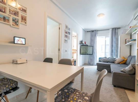 Resale - Lägenhet - Torrevieja - Centro