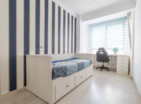 Resale - Lägenhet - Torrevieja - Centro