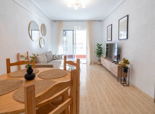 Resale - Lägenhet - Torrevieja - Centro