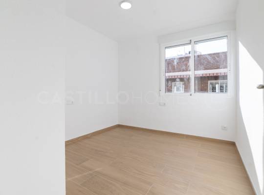 Resale - Lägenhet - Torrevieja - Centro