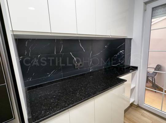 Resale - Lägenhet - Torrevieja - Centro