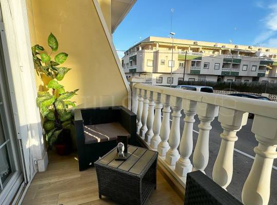 Resale - Lägenhet - Torrevieja - Centro
