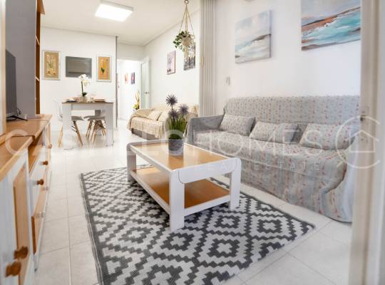 Resale - Lägenhet - Torrevieja - Centro