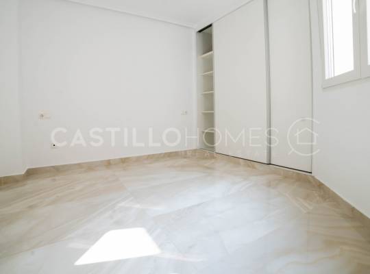 Resale - Lägenhet - Torrevieja - Centro