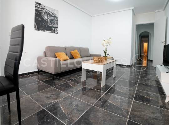 Resale - Lägenhet - Torrevieja - Centro