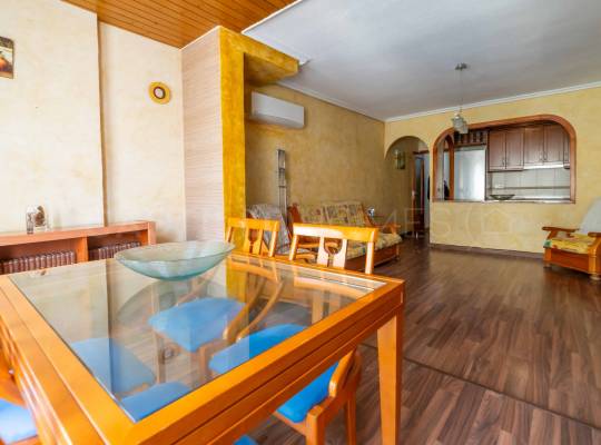 Resale - Lägenhet - Torrevieja - El Acequión - Los Náufragos