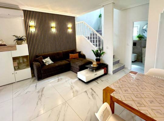 Resale - Lägenhet - Torrevieja - La Mata