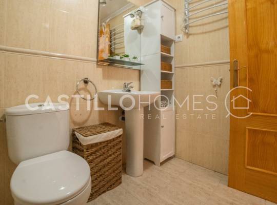Resale - Lägenhet - Torrevieja - La Mata
