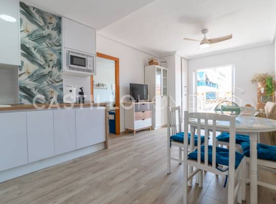 Resale - Lägenhet - Torrevieja - La Mata