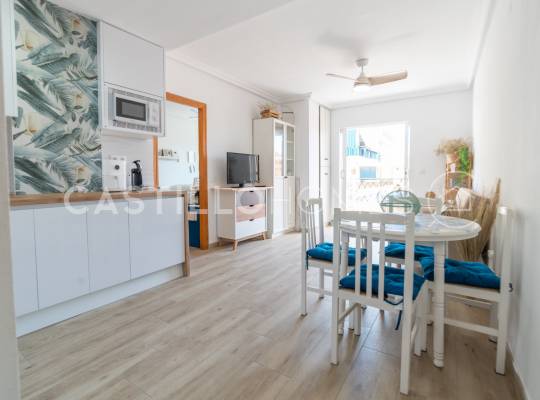 Resale - Lägenhet - Torrevieja - La Mata