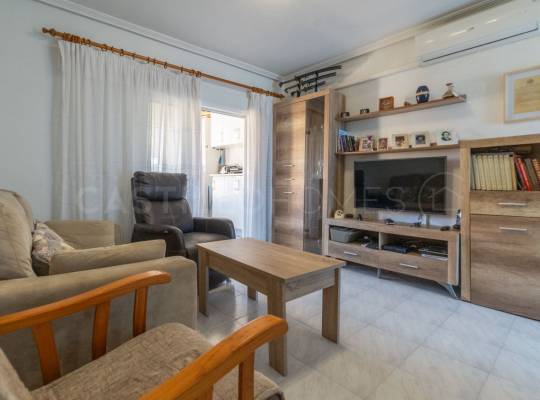 Resale - Lägenhet - Torrevieja - La Mata