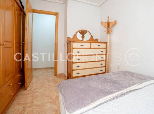 Resale - Lägenhet - Torrevieja - Parque de las Naciones