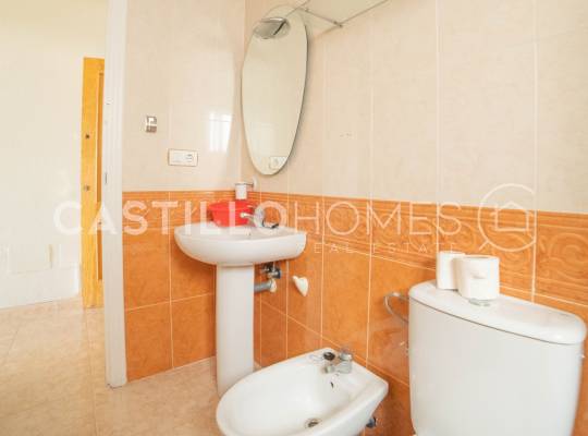 Resale - Lägenhet - Torrevieja - Parque de las Naciones