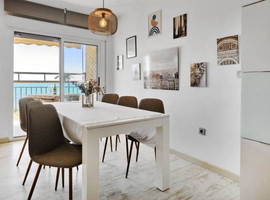 Resale - Lägenhet - Torrevieja - Playa del Cura