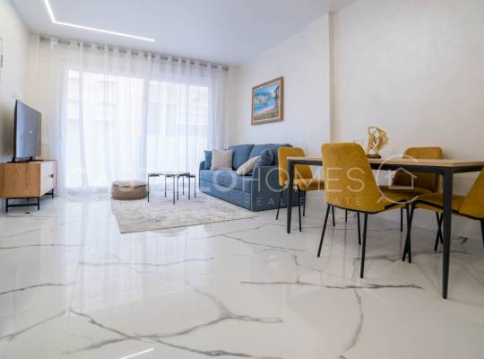 Resale - Lägenhet - Torrevieja - Playa del Cura